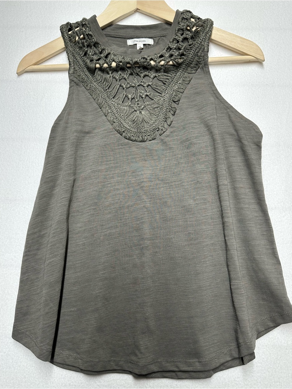 Maurices Small Army Green Tank Top w/Macrame Neck Line - Boho Vibe Linen Inspo